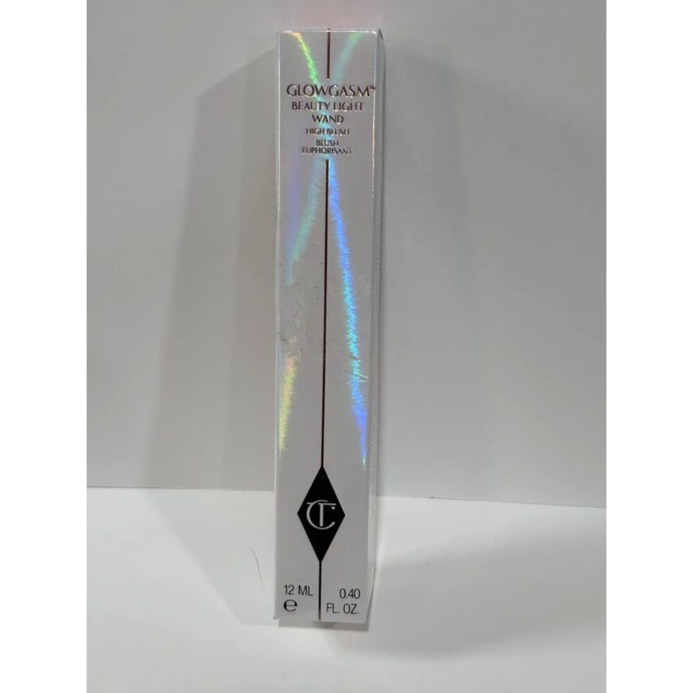 Charlotte Tilbury Glowgasm Beauty Light Wand
